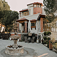 Ayşe Hanım Konağı 